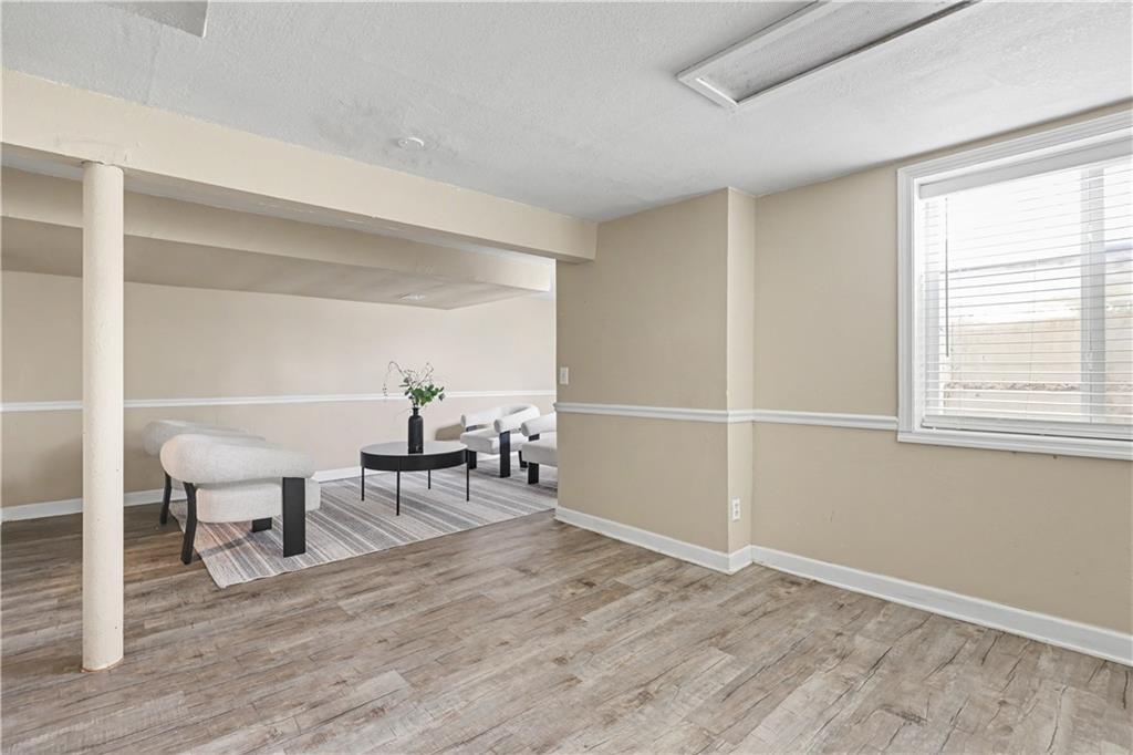 6915 Reeds Road Prairie Village, KS 66208 - Photo 33 of 47