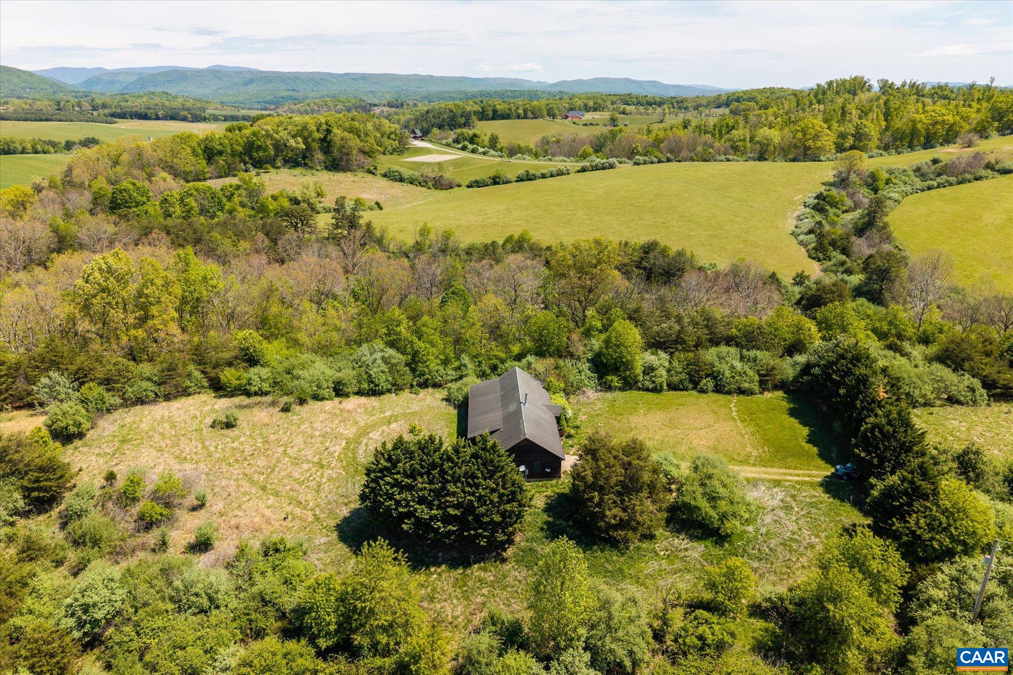 7360 Neck Creek Road Belspring, VA 24058 - Photo 4 of 62