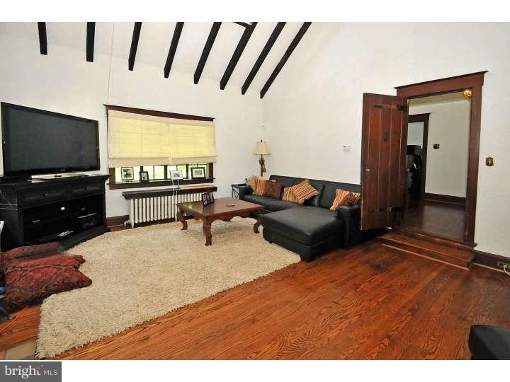 568 Baeder Road Jenkintown, PA 19046 - Photo 6 of 23 Gallery Image 6