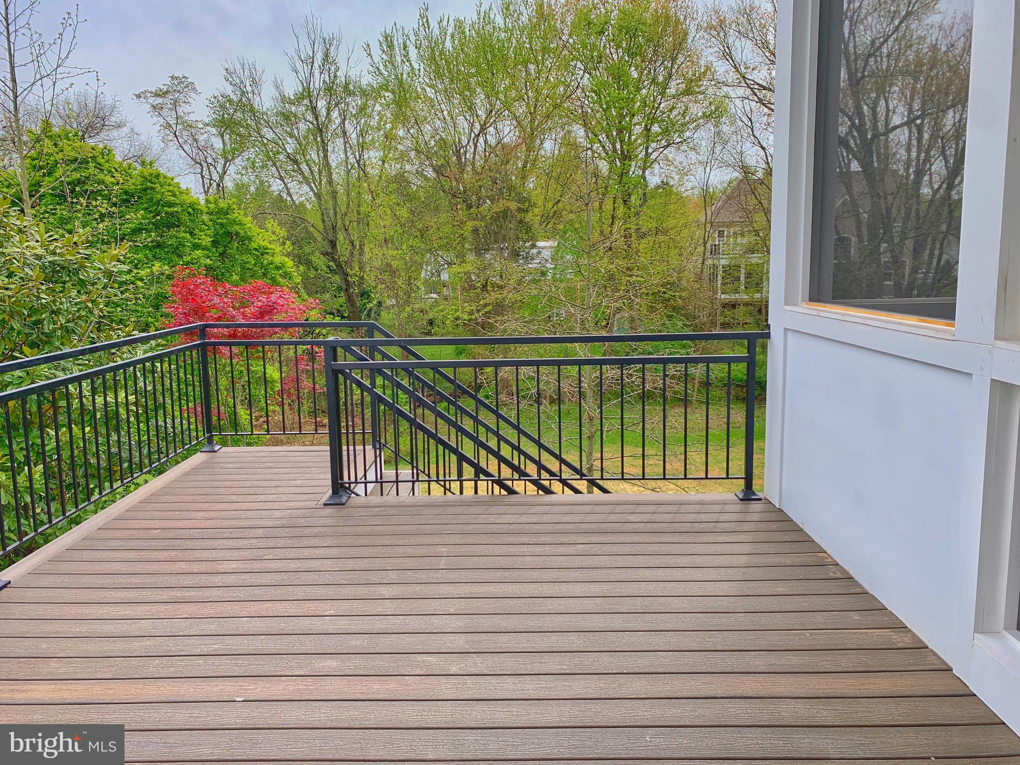 6809 Rosemont Drive McLean, VA 22101 - Photo 18 of 20 Spacious Upper Deck