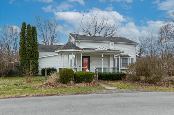 $249,900 | 9 West Illick Street, Fayette, NY 13165