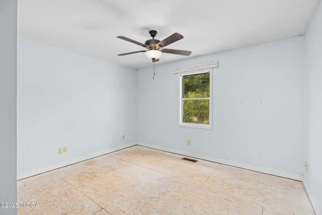 $450,000 | 1617 Dublin Eastman Road, Dexter, GA 31019