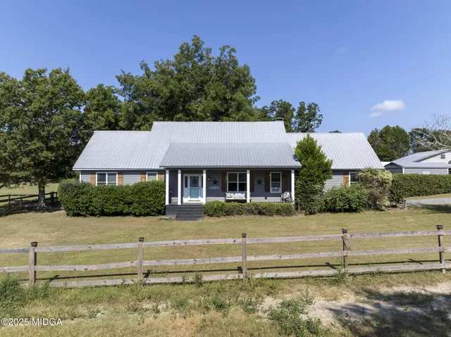 $450,000 | 1617 Dublin Eastman Road, Dexter, GA 31019