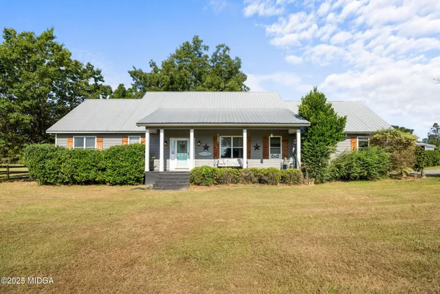 $450,000 | 1617 Dublin Eastman Road, Dexter, GA 31019
