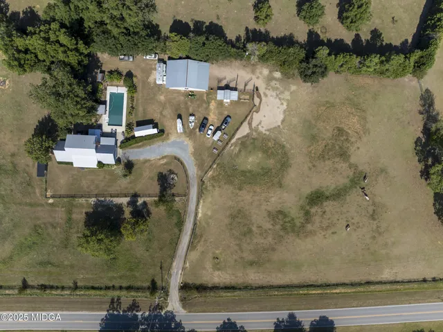 $450,000 | 1617 Dublin Eastman Road, Dexter, GA 31019