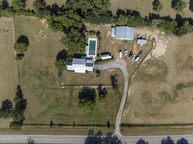 $450,000 | 1617 Dublin Eastman Road, Dexter, GA 31019