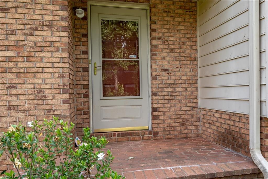 1653 Magnum Road Hickory, NC 28602 - Photo 3 of 37 Gallery Image 3