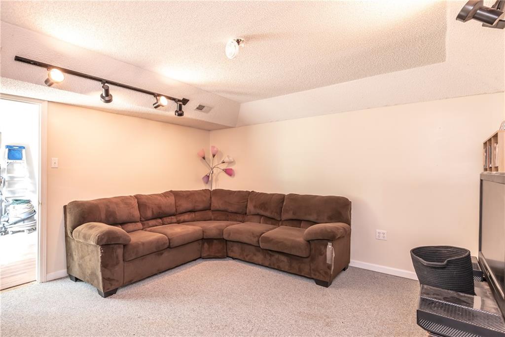 1653 Magnum Road Hickory, NC 28602 - Photo 30 of 37 Gallery Image 30