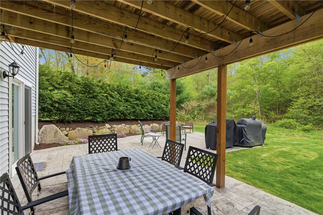 7 Pine Orchard Road Glocester, RI 02814 - Photo 33 of 39