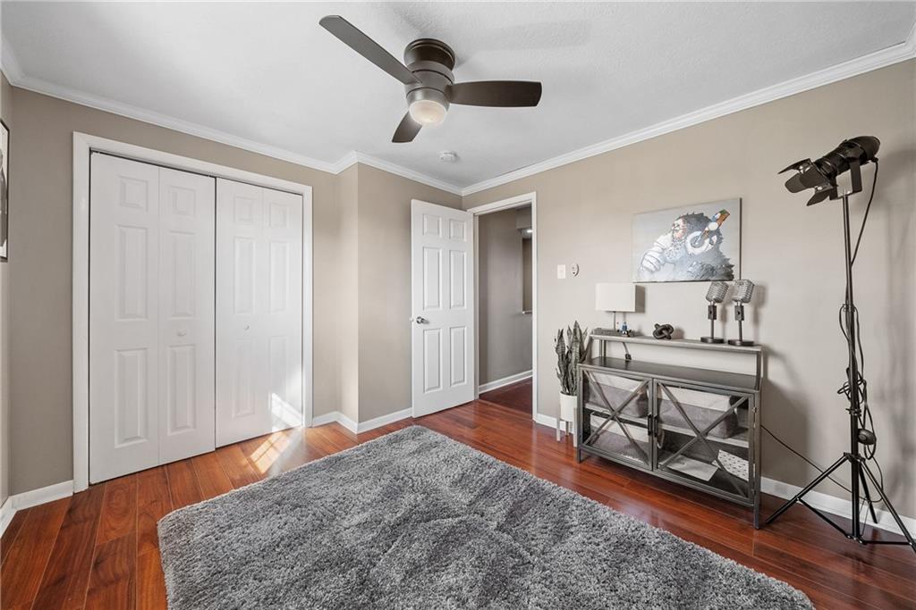 3032 Investors Road Washington, PA 15301 - Photo 28 of 50 Spacious secondary bedroom featuring a double door closet for added storage.