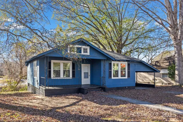 $1,500 | 1127 West 5th Avenue, Gastonia, NC 28052