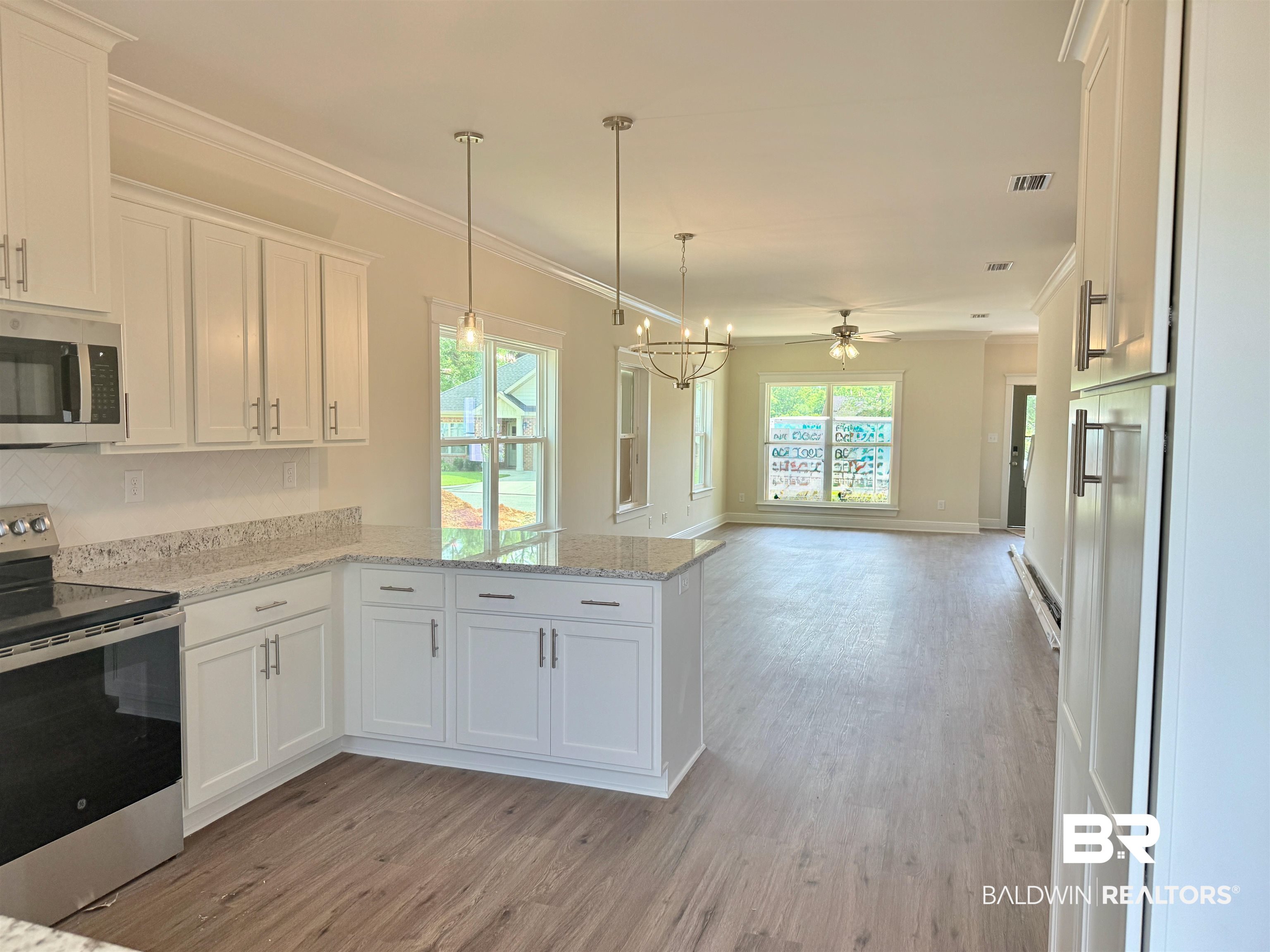 2298 Snowden Place Mobile, AL 36609 - Photo 7 of 11