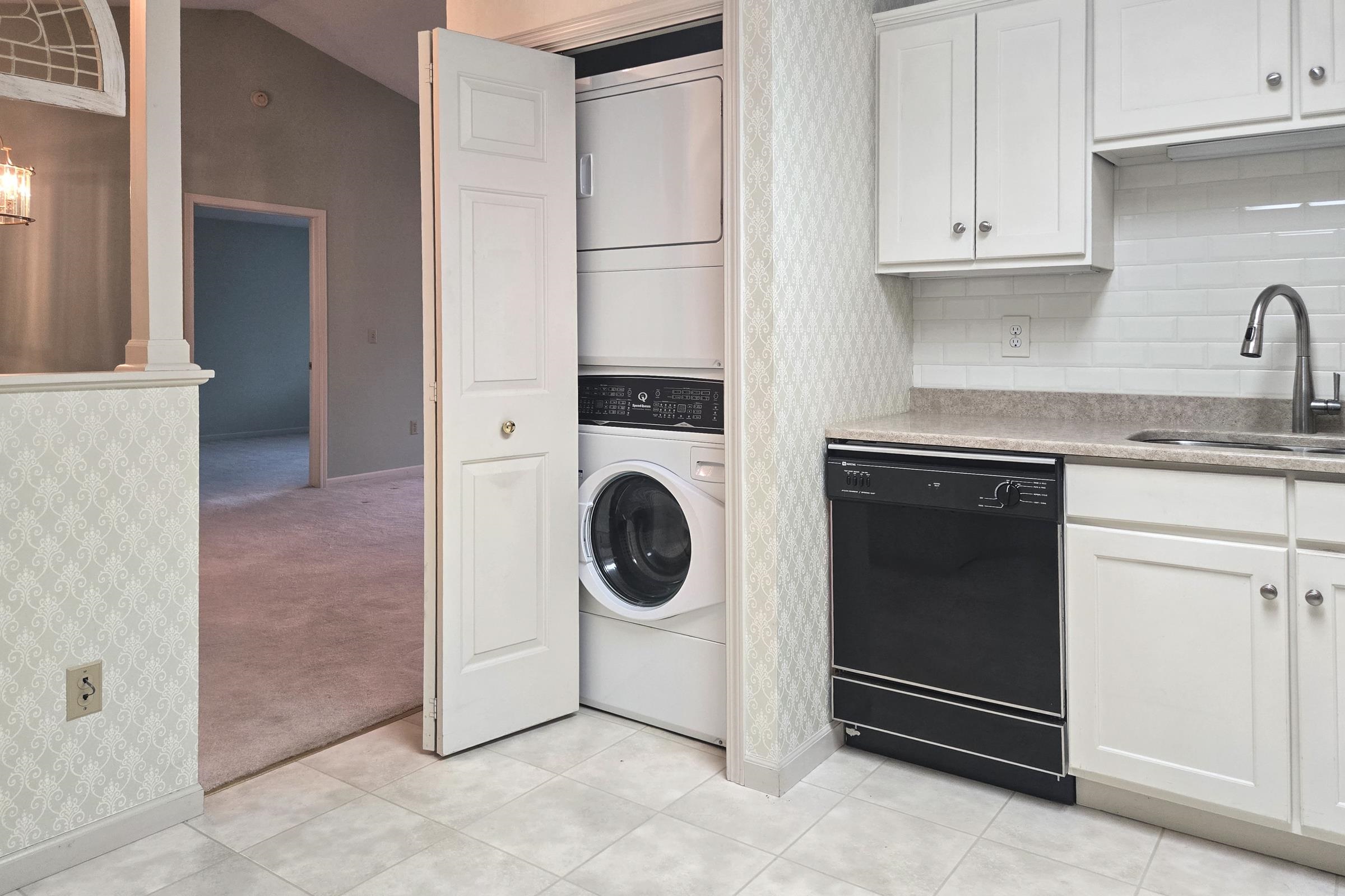 778 Hillside Terrace, Unit L Ripon, WI 54971 - Photo 21 of 74