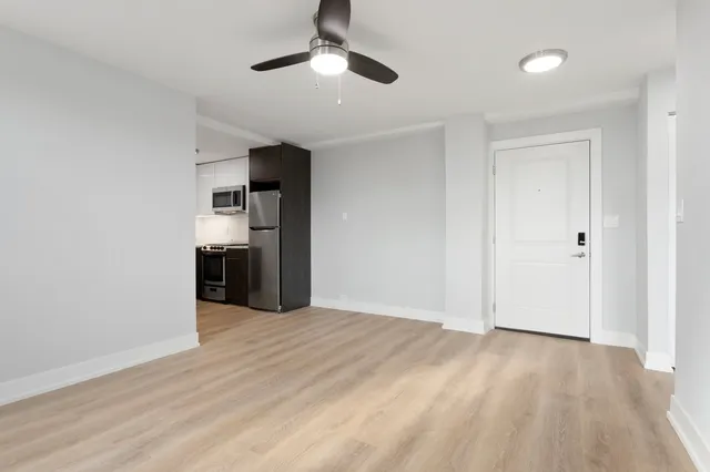 $2,030 | 6026 North Winthrop Avenue, Unit 6G, Chicago, IL 60660