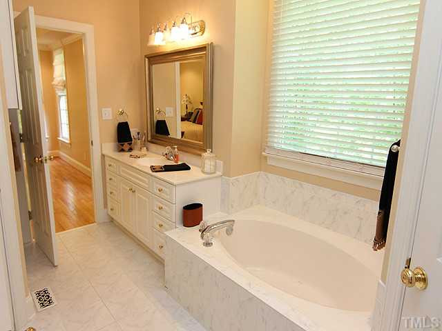 13925 Possum Track Road Raleigh, NC 27614 - Photo 11 of 25 Master Suite