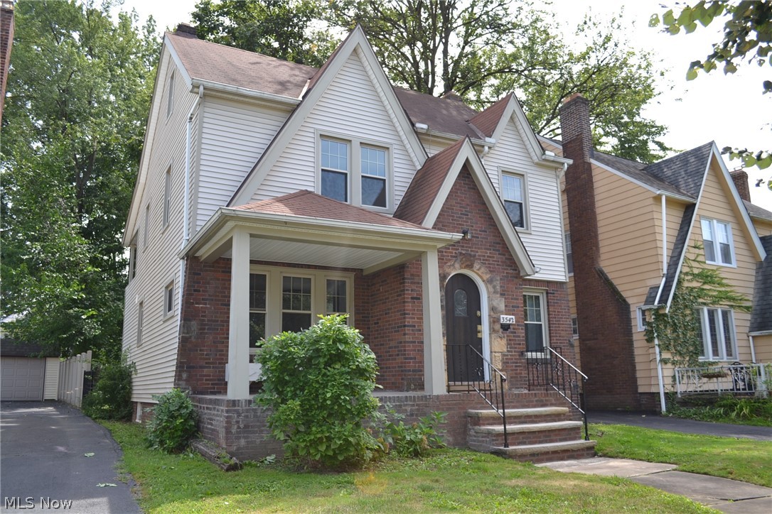 3542 Cedarbrook Road Cleveland, OH 44118 - Photo 1 of 30