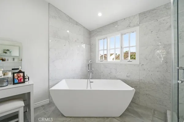 $3,495,000 | 2443 Swanfield Court, Thousand Oaks, CA 91361