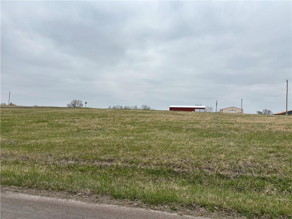 2524 Cessna Road Gallatin, MO 64640 - Photo 2 of 2