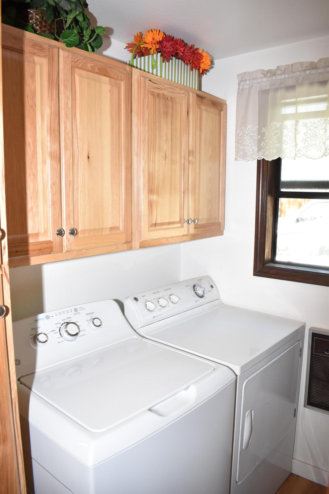 15859 Juniper Road La Pine, OR 97739 - Photo 33 of 46 DSC_0011