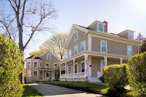 $975,000 | 31 School Street, Unit 1, Andover, MA 01810