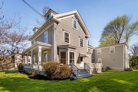 $975,000 | 31 School Street, Unit 1, Andover, MA 01810