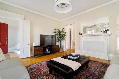 $975,000 | 31 School Street, Unit 1, Andover, MA 01810