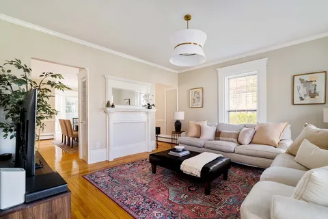 $975,000 | 31 School Street, Unit 1, Andover, MA 01810