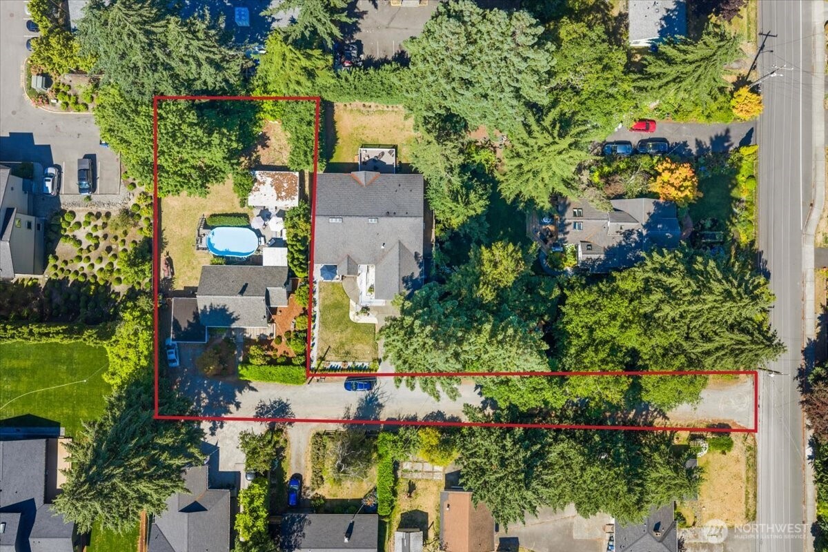 859 Southwest 132nd Street Burien, WA 98146 - Photo 32 of 37