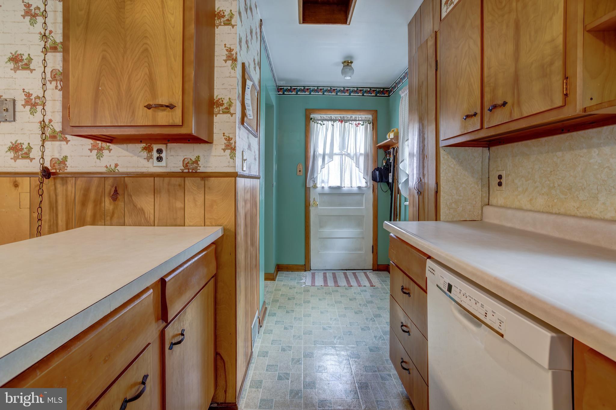 1343 Valley Road Woodlyn, PA 19094 - Photo 16 of 36 Gallery Image 16