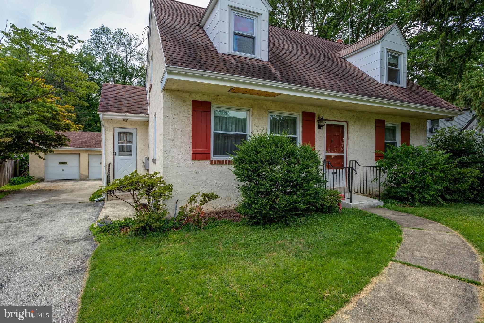 1343 Valley Road Woodlyn, PA 19094 - Photo 4 of 36 Gallery Image 4