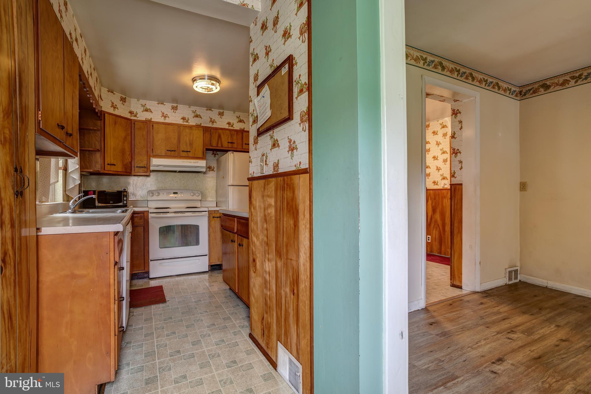 1343 Valley Road Woodlyn, PA 19094 - Photo 10 of 36 Gallery Image 10