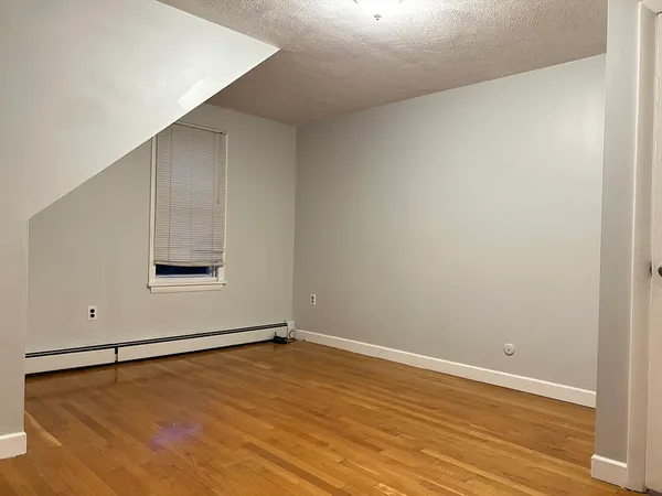 $2,650 | 318 Granite Street, Unit 2, Quincy, MA 02169