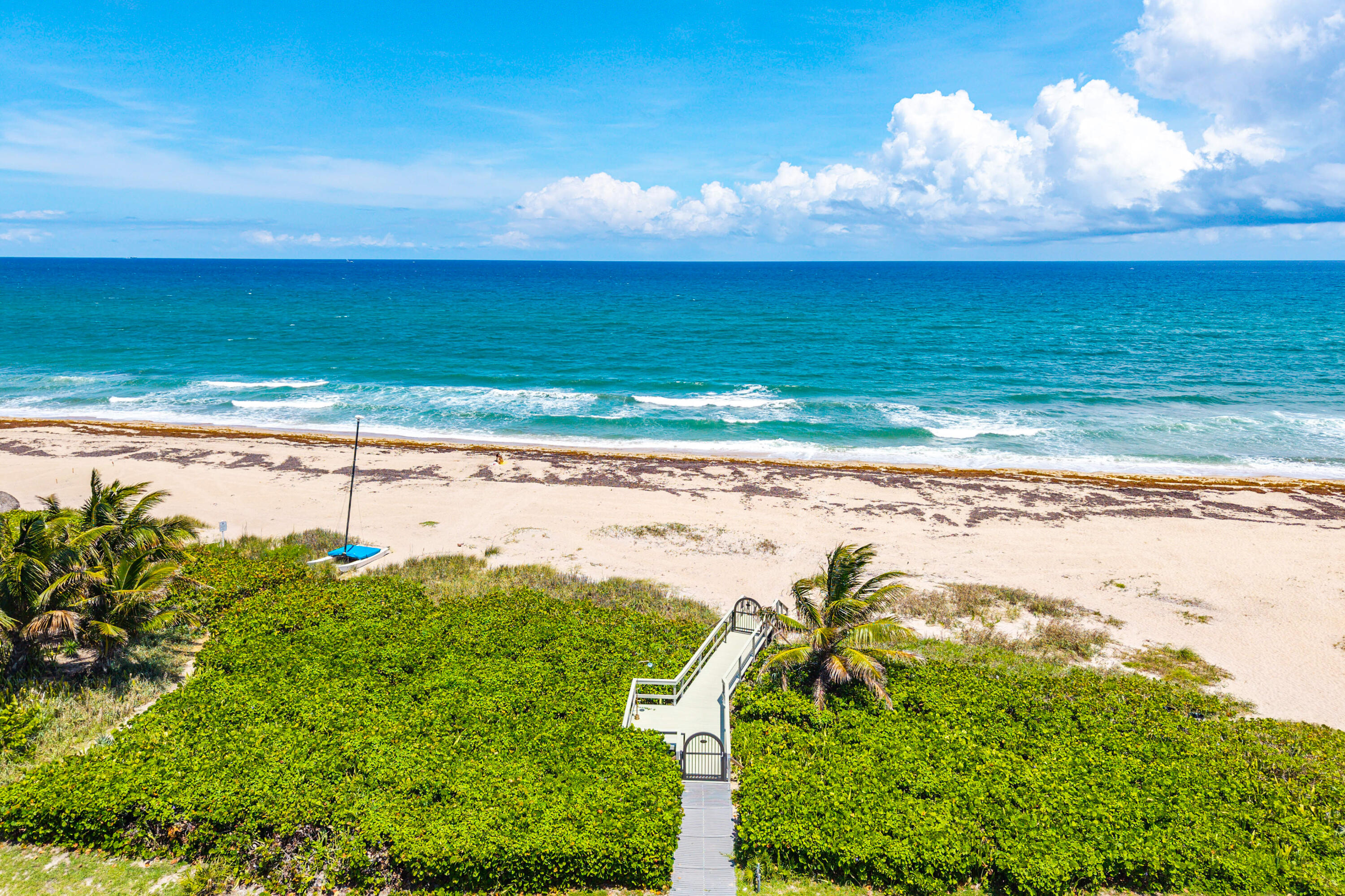 11505 Old Ocean Boulevard Ocean Ridge, FL 33435 - Photo 24 of 35 a view of an ocean and beach