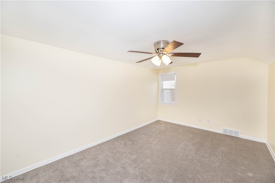1120 Croyden Road Lyndhurst, OH 44124 - Photo 24 of 50