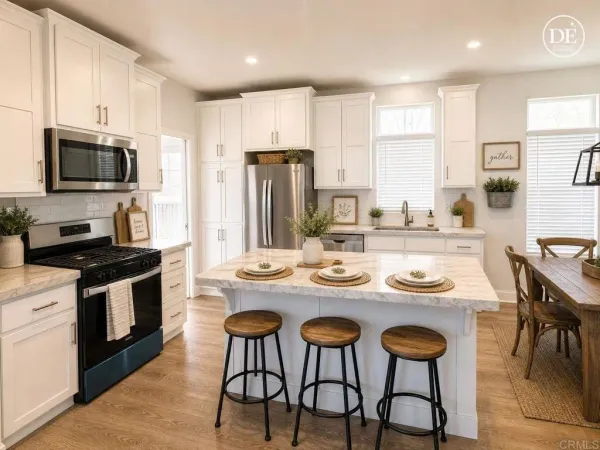 $215,000 | 375 East Ross, Unit 403, El Centro, CA 92243