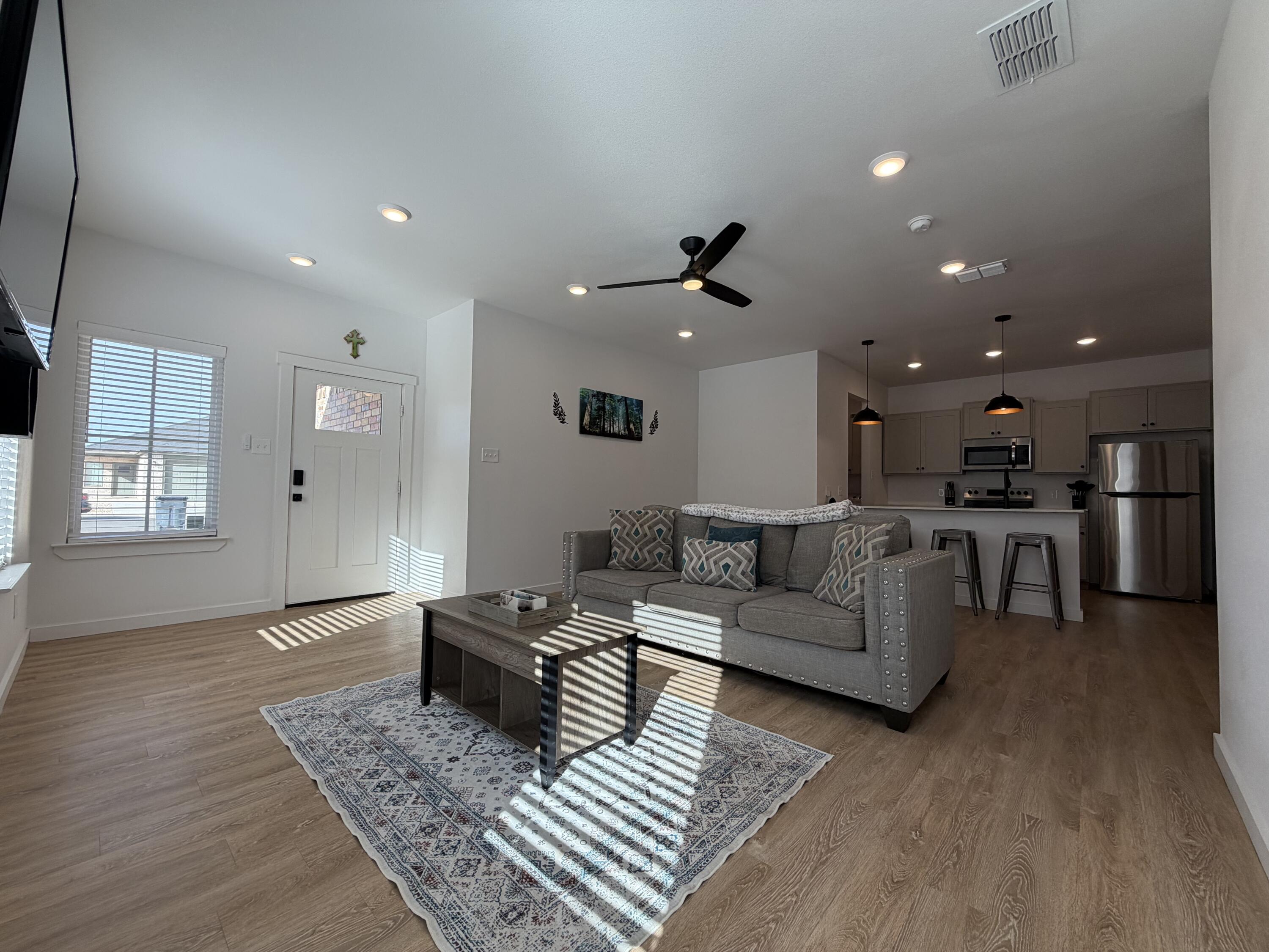 5807 Virginia Avenue Lubbock, TX 79407 - Photo 8 of 26 Living Room