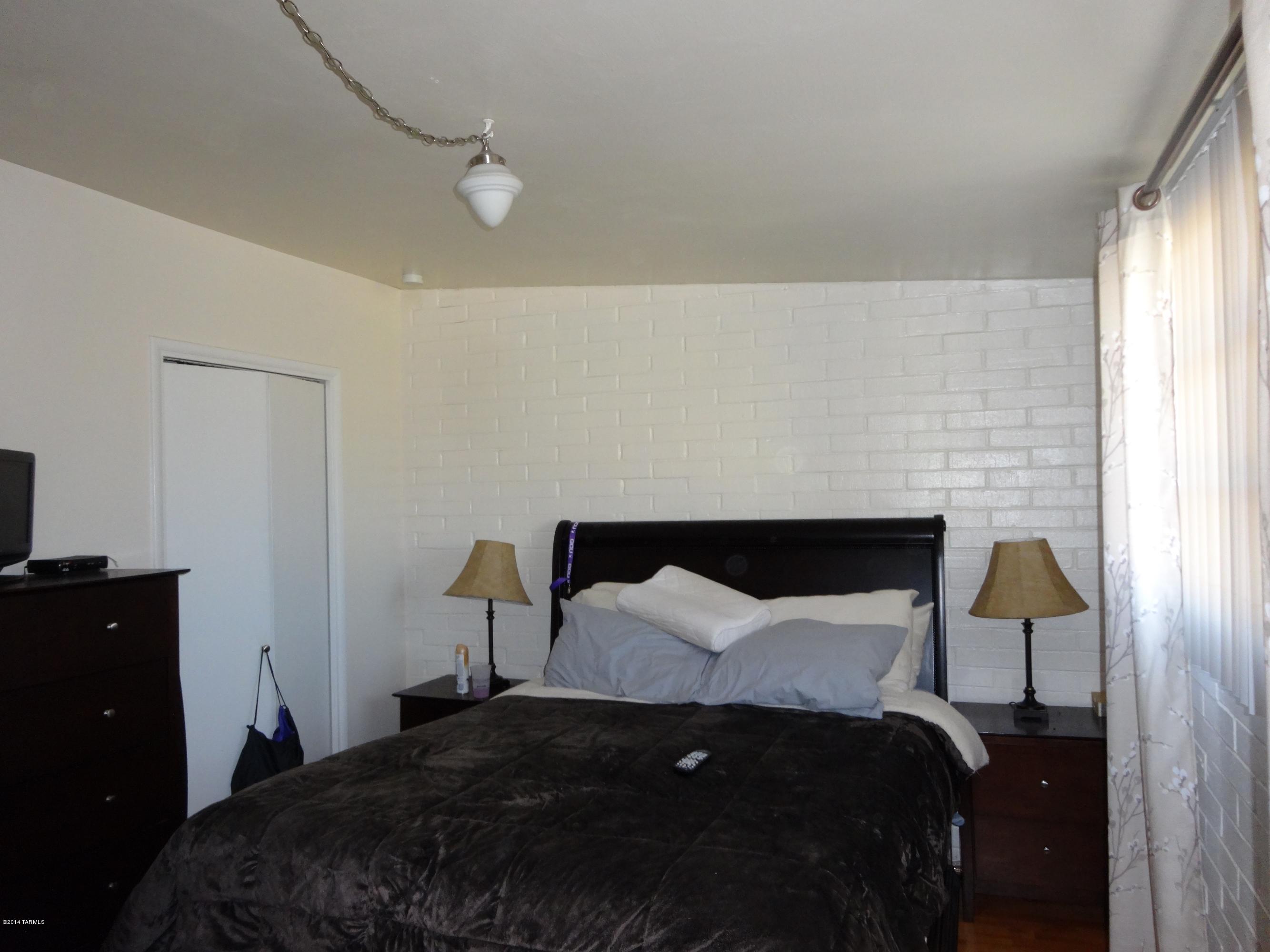 1832 West Astolat Road Tucson, AZ 85713 - Photo 14 of 36