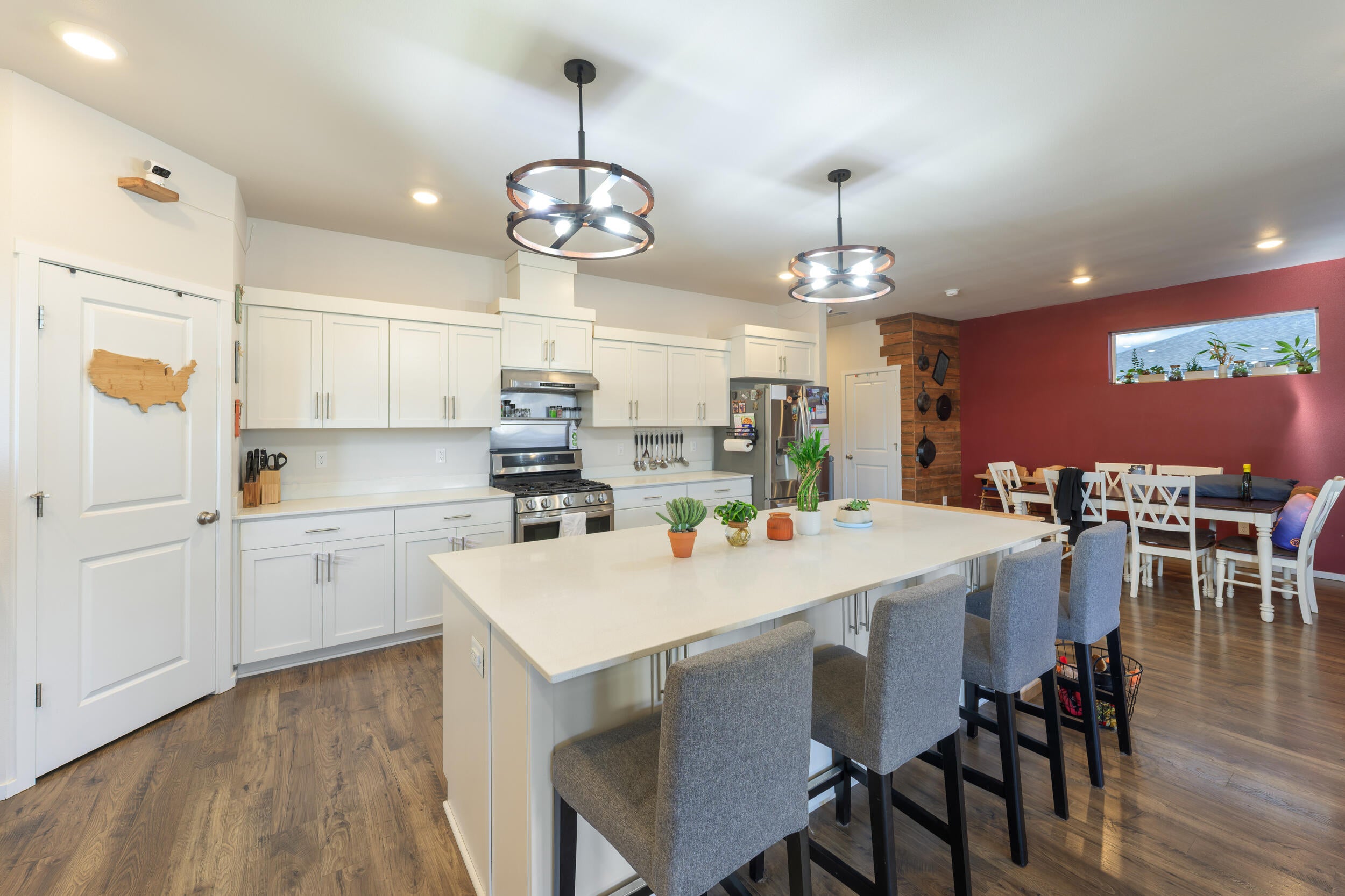 641 Northeast Union Loop Prineville, OR 97754 - Photo 8 of 26 641 NE Union Loop_ Prineville_ OR 97754