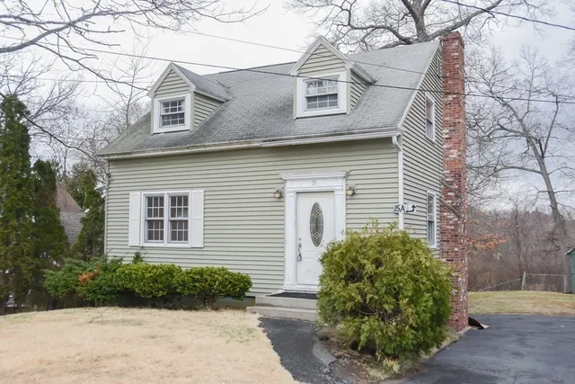 $1,600 | 15 Old Faith Road, Unit 15A, Shrewsbury, MA 01545