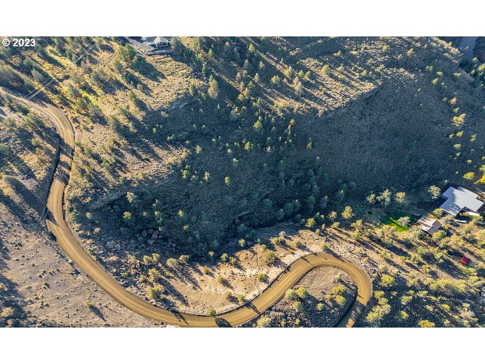 Southwest Sundown Canyon Road Terrebonne, OR 97760 - Photo 10 of 32 Gallery Image 10