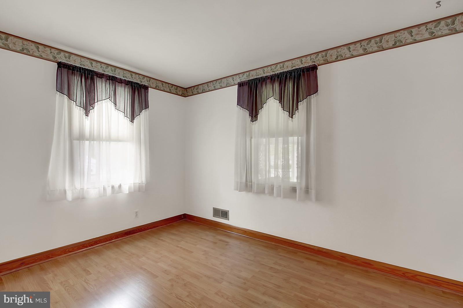 10413 Vincent Road White Marsh, MD 21162 - Photo 9 of 25 Main Level Bedroom #1