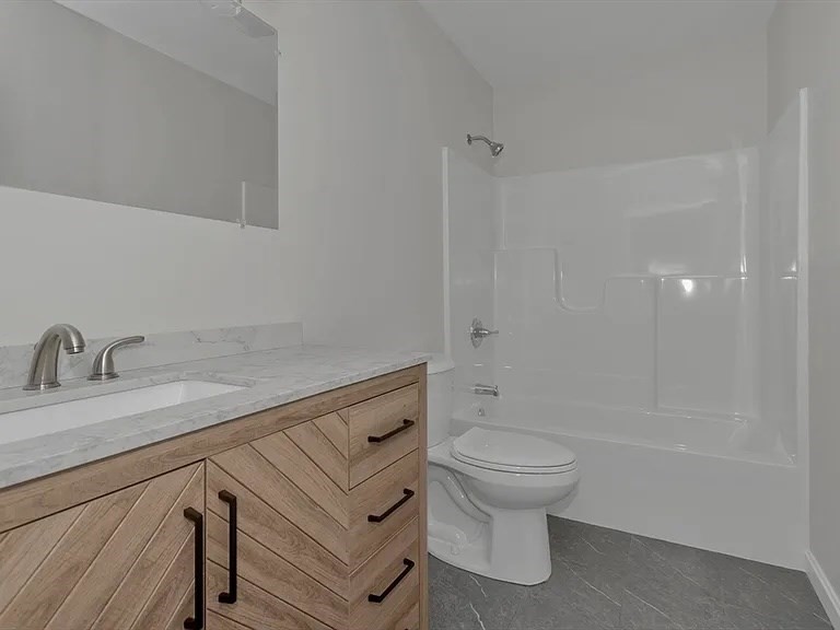 65 Euclid Avenue, Unit 1 Springfield, MA 01108 - Photo 9 of 15