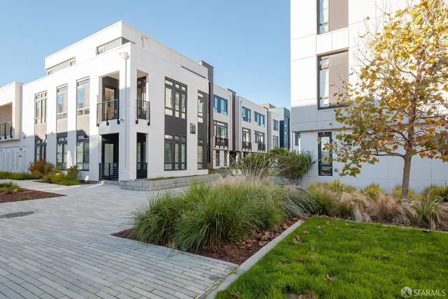 $6,200 | 2137 Starling Lane, Unit 502, Alameda, CA 94501