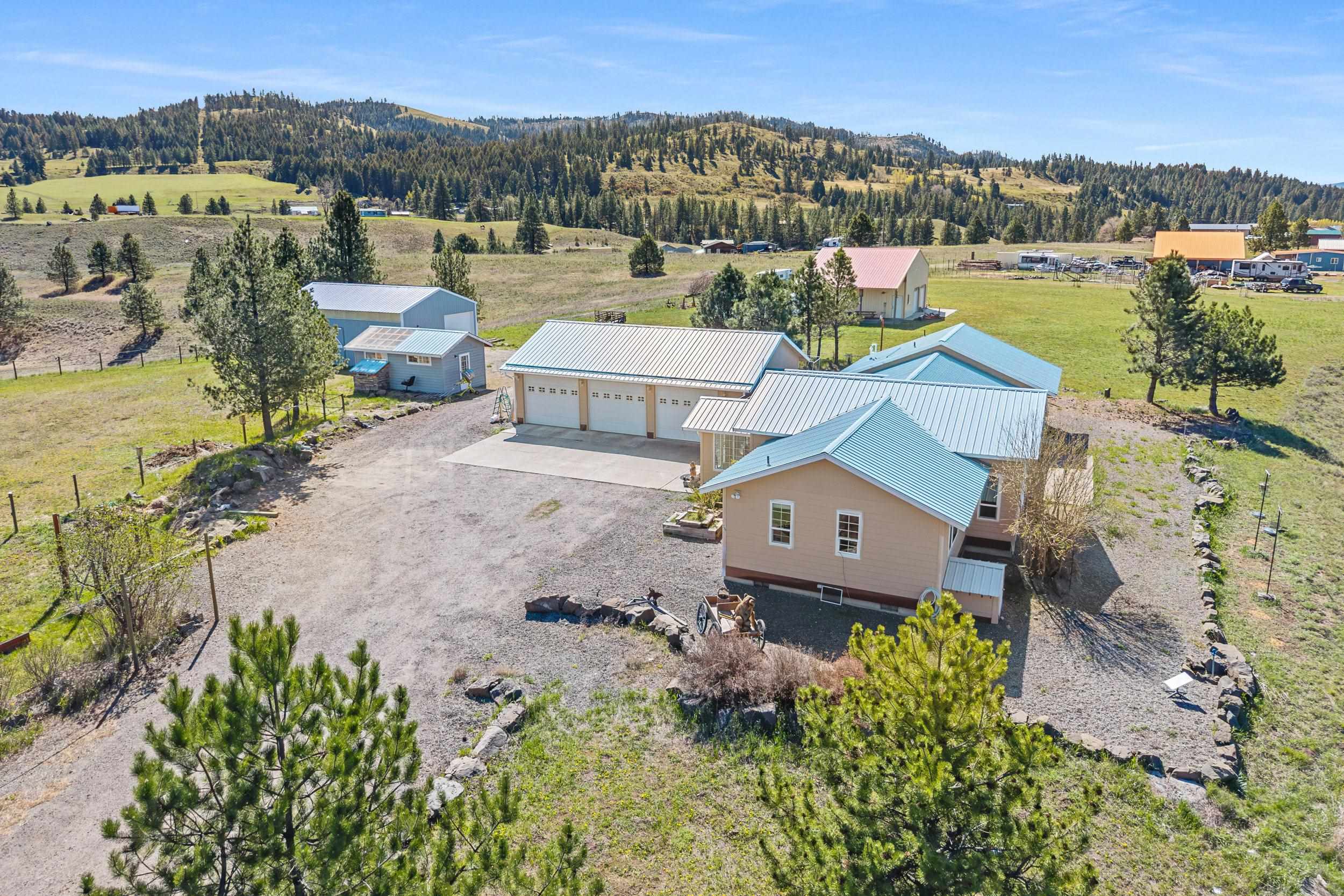 16 Barter Fair Road Republic, WA 99166 - Photo 6 of 49