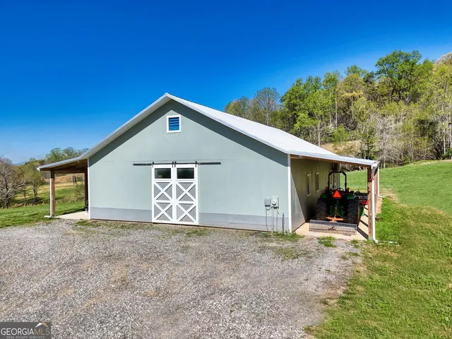 $1,300,000 | 1735 Downings Creek Road, Hayesville, NC 28904