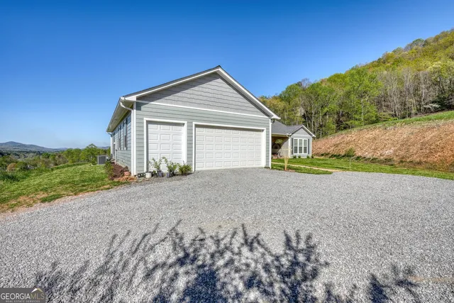 $1,300,000 | 1735 Downings Creek Road, Hayesville, NC 28904