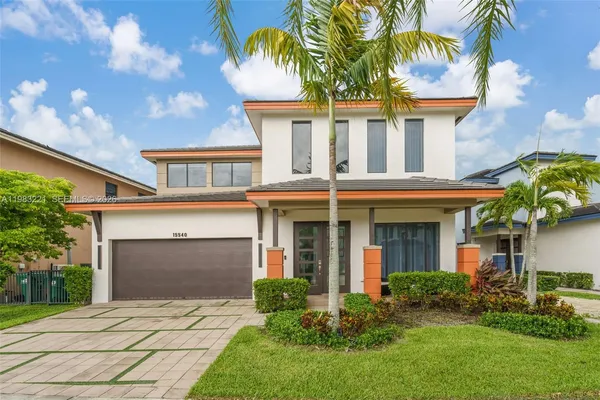 $7,000 | 15540 Northwest 88th Avenue, Unit 15540, Miami Lakes, FL 33018