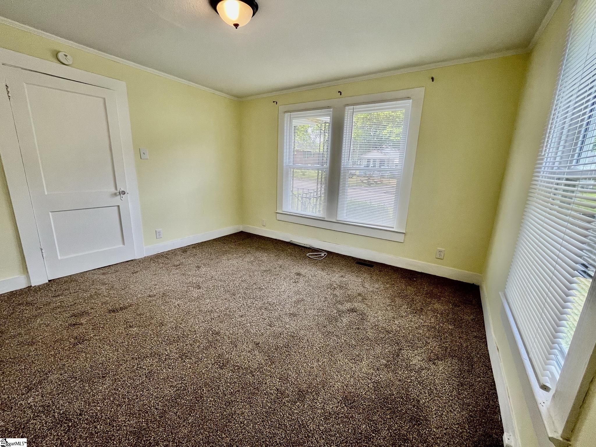 210 Mc Dowell Street Laurens, SC 29360 - Photo 7 of 18