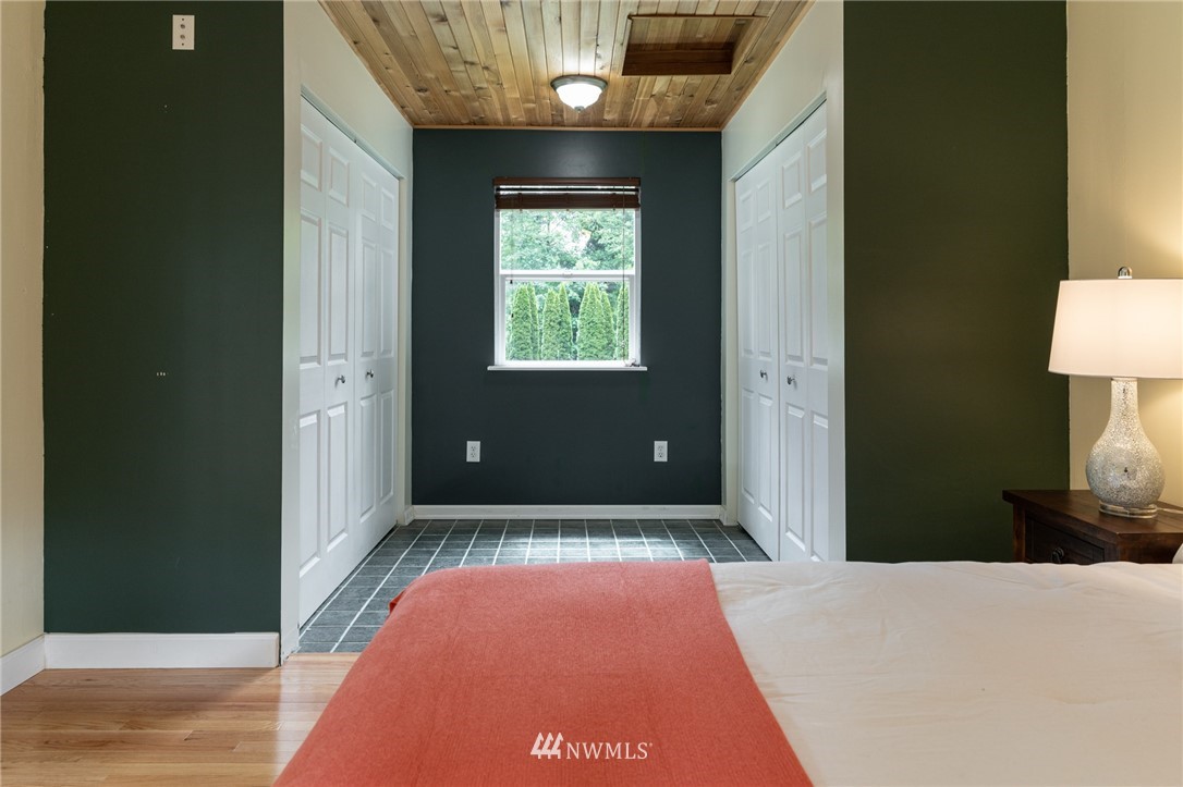 4121 Phillips Road Southeast Port Orchard, WA 98366 - Photo 14 of 40 Gallery Image 14