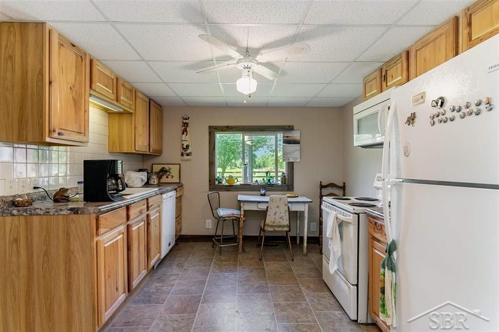 1232 South 8 Mile Road Midland, MI 48640 - Photo 6 of 32